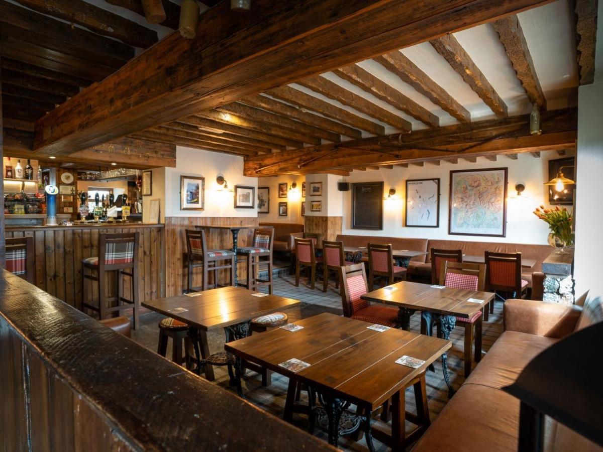 The Royal Oak, Braithwaite Hotel Keswick  Exterior photo